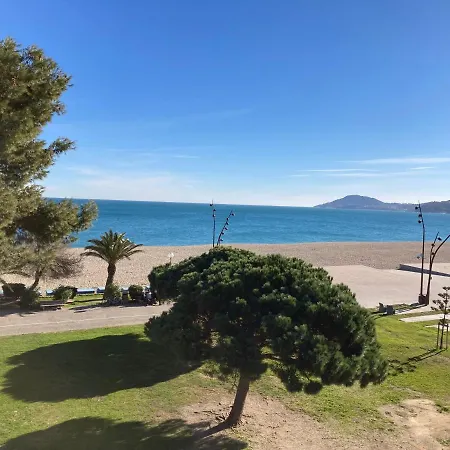 Vue Sur *